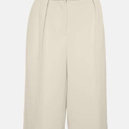 Κρεπ βερμούδα με πιέτες