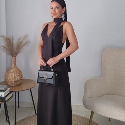 Black Étoile Maxi Dress